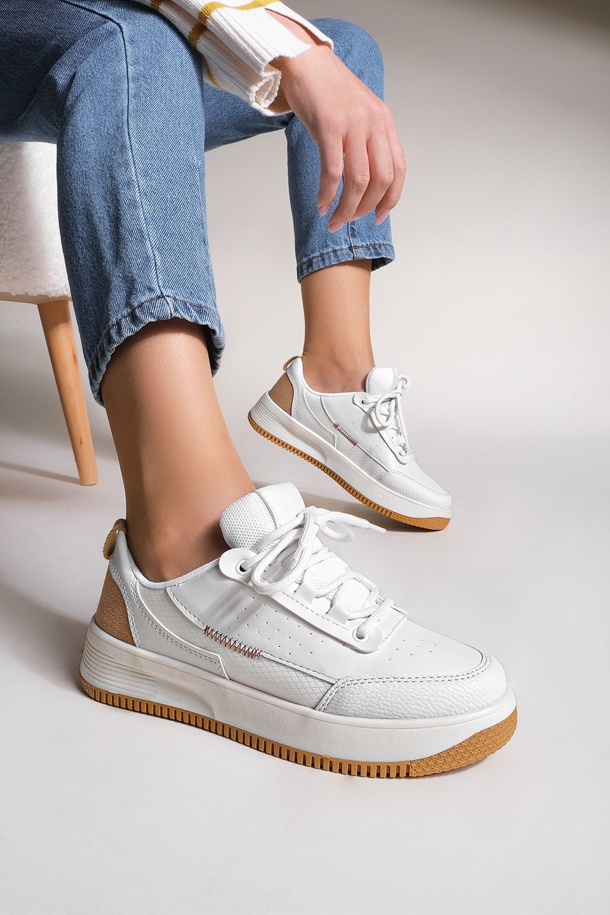 Kadın Sneaker Yüksek Taban Spor Ayakkabı Loske beyaz